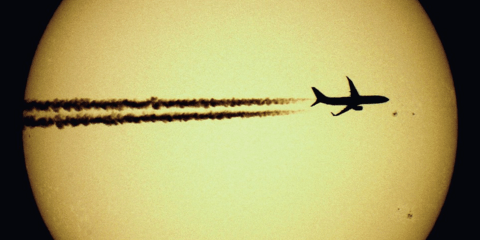 Το αεροπλάνο που... πετά γύρω από τον ήλιο [εικόνα]