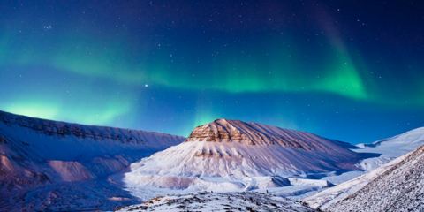 Βορειο Σέλας στο Σβάλμπαρντ της βόρειας Νορβηγίας