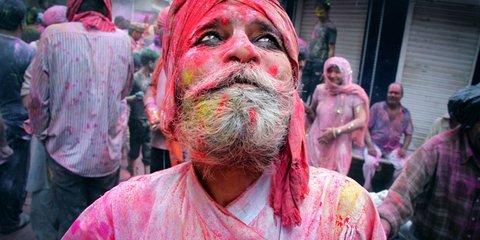 Αλευρομουτζουρώματα και στην Ινδία!