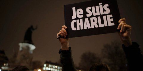 Στο πόδι όλη η Ευρώπη μετά το τρομοκρατικό χτύπημα στο Charlie Hebdo -Χιλιάδες Ευρωπαίοι σε ολονύχτιες συγκεντρώσεις φώναξαν «Je suis Charlie»