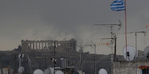 Ξαφνικό μπουρίνι στην Αθήνα... 