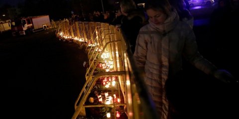 Στο πένθος έχει βυθιστεί η Λετονία μετρώντας ήδη 52 νεκρούς από την κατάρρευση οροφής ενός σούπερ-μάρκετ