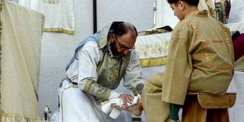  Μεγάλη Πέμπτη: Η λειτουργία του νιπτήρος από την Αρμένικη εκκλησία στο Νέο Κόσμο -Φωτογραφία: Intimenews/ΤΖΑΜΑΡΟΣ ΠΑΝΑΓΙΩΤΗΣ	