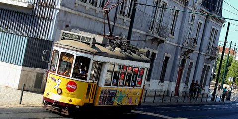 Στιγμές της καθημερινότητας στη μαγική Λισαβόνα -Φωτογραφία: Intimenews/Villa Costa