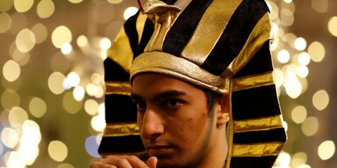 Τι γυρεύει ο Φαραώ στη Μόσχα; Ετοιμάζεται για τη σέντρα του Μουντιάλ -Φωτογραφία: AP Photo/Rebecca Blackwell