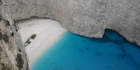 Εξωτικές παραλίες στην Ελλάδα: Πού να κολυμπήσετε φέτος το καλοκαίρι [εικόνες]