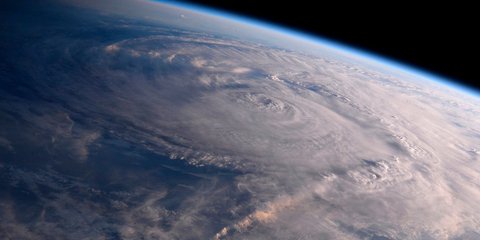 Ο τυφώνας Χάρβεϊ από τον διεθνή διαστημικό σταθμό -Φωτογραφία: Randy Bresnik/NASA via AP