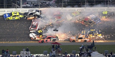 «Μακελειό» σε αγώνα αυτοκινήτων