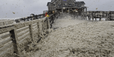 Τι άφησε πίσω του ο τυφώνας Σάντι - Σκηνές Βιβλικής καταστροφής στη Νέα Υόρκη [εικόνες]