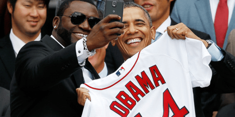 Η πολιτική θέλει... selfie 