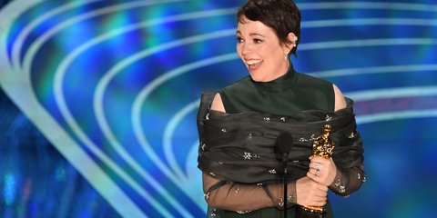 Ολίβια Κόλμαν, η... βασίλισσα των Οσκαρ -Τρελάθηκαν όλοι με την ομιλία της! 