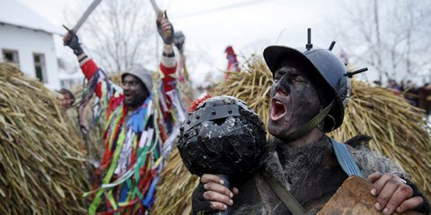 Ουκρανία: Γιορτάζουν, δεν κάνουν πόλεμο... 