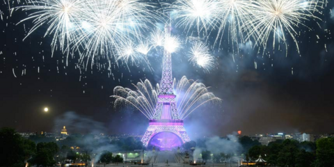 Πυροτεχνήματα στο Παρίσι 