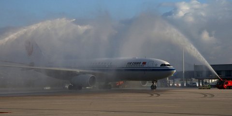 Πεκίνο- Αθήνα χωρίς στάση