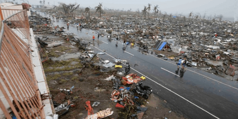 Ισοπεδωτικό το χτύπημα του τυφώνα Χαγιάν στις Φιλιππίνες