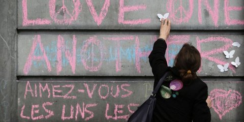 Place de la Bourse, Βρυξέλλες, δυο ημέρες μετά το μακελειό... 