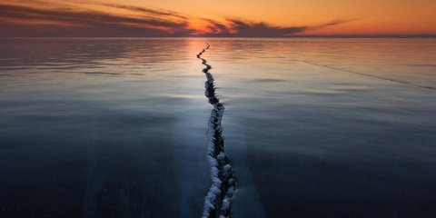 Ο κόσμος χωρίζεται στα δύο 