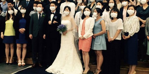 Γάμος με μάσκα