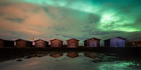 Βόρειο Σέλας με φόντο το ηφαίστειο: Οταν οι δυνάμεις της φύσης ενώνοντα με εκπληκτικά αποτελέσματα