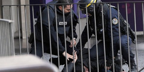 Επιχείρηση Σεν Ντενί... 