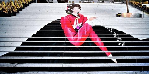 Mια σκάλα σωστό έργο τέχνης!