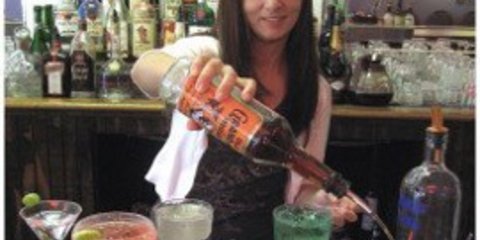 Στο 23% από σήμερα ο ΦΠΑ στην εστίαση