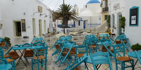 Φθινόπωρο στις Κυκλάδες: Στη Σέριφο ερήμωσαν τα σοκάκια και οι πλατείες -Φωτογραφία: ΒΙΚΥ ΓΕΩΡΓΟΠΟΥΛΟΥ/EUROKINISSI