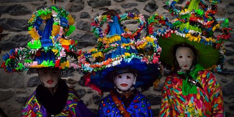 Καρναβάλι στα χωριά της Ισπανίας στα Πυρηναία -Φωτογραφία: AP Photo/Alvaro Barrientos
