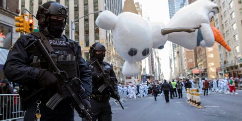 Παρέλαση για την Ημέρα των Ευχαριστιών στη Νέα Υόρκη υπό δρακόντεια μέτρα ασφαλείας -Φωτογραφία: AP Photo/Eduardo Munoz Alvarez