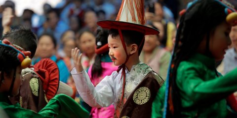 Στο Θιβέτ τιμούν τον Δαλάι Λάμα
