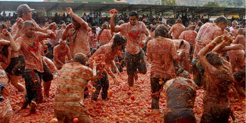 Η εικόνα της ημέρας -Ντοματοπόλεμος στην Κολομβία 