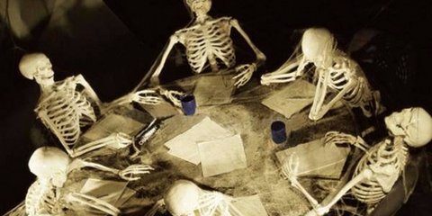 Μαύρο χιούμορ των social media για τα επαναλαμβανόμενα Eurogroup για το ελληνικό ζήτημα... 