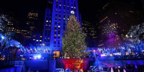 Πώς γιορτάστηκαν τα Χριστούγεννα σε ολόκληρο τον πλανήτη 