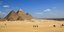 Οι εντυπωσιακές πυραμίδες της Γκίζας. AP Photo/Hassan Ammar