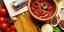 Σάλτσα για μακαρόνια με τρία υλικά (Φωτογραφία: Shutterstock)