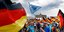 Οπαδοί του AfD διαδηλώνουν μπροστά στην πύλη του Βραδεμβούργου στο Βερολίνο (Φωτογραφία: ΑΡ) 