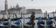 Ερχονται νέες απαγορεύσεις για τους τουρίστες στη Βενετία (Φωτογραφία: AP/ Luca Bruno)