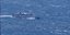Πλοίο δίνει μάχη με τα κύματα στο στενό Τήνου-Μυκόνου 