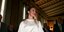 H πριγκίπισσα Βικτόρια της Σουηδίας με λευκό τοπ και floral φούστα 