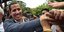 Ο Χουάν Γκουαϊδό ανάμεσα σε υποστηρικτές του στη Βενεζουέλα