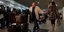 «Κολλημένες» στο αεροδρόμιο της Μόσχας είναι ένας τόνος βαλίτσες