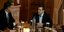 Βλάντις Ντομπρόφσκις και Αλέξης Τσίπρας συνομιλούν σε τραπέζι