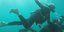 Η Ολγα Πηλιάκη κάνει scuba diving με ψηλοτάκουνα