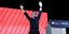 Ο Αλέξης Τσίπρας με τα χέρια ψηλά στο φεστιβάλ Σπούτνικ της Νεολαίας του ΣΥΡΙΖΑ 