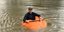 Άνδρας μέσα σε γιγάντια κολοκύθα στο Τενεσί των ΗΠΑ