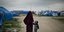 Γυναίκα και παιδί σε περιοχή που ήλεγχε το Ισλαμικό Κράτος στη Συρία