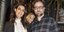 Η Νατάσα Μποφίλιου «εισβάλει» στη φωτό της Τόνιας Σωτηροπούλου και του Κωστή Μαραβέγια