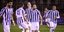 Ποδοσφαιριστές του Απόλλωνα Σμύρνης πανηγυρίζουν γκολ