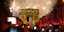 Βεγγαλικά πάνω από την Αψίδα του Θριάμβου στο Παρίσι για την έλευση του νέου έτους