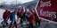 Διαδηλωτές οδεύουν προς το Νταβός της Ελβετίας